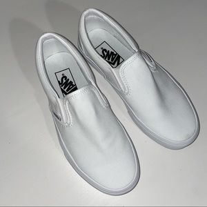 **SOLD** Vans classic slip on